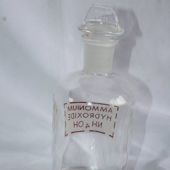 Vintage Pyrex Ammonium Apothecary NH 4 OH Chemistry Bottle With Stopper - Picture 4 of 7